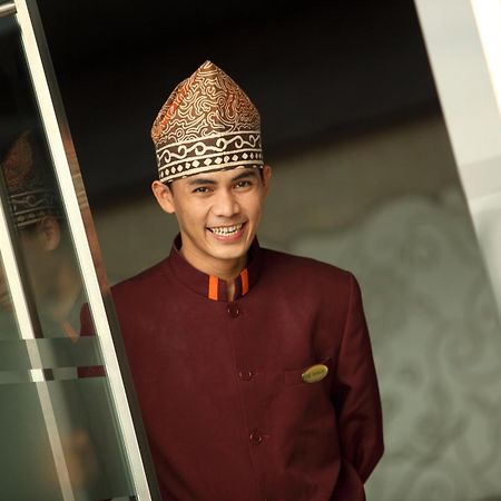 Hotel Santika Bengkulu Exterior foto