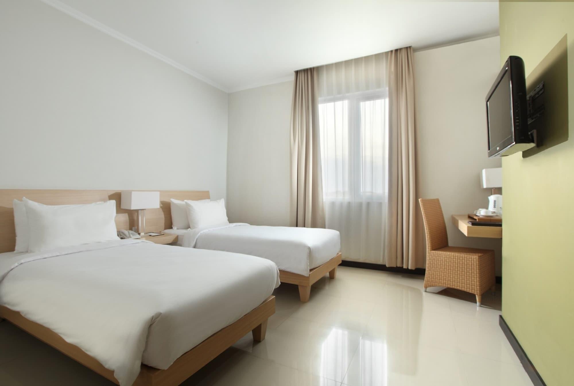 Hotel Santika Bengkulu Exterior foto