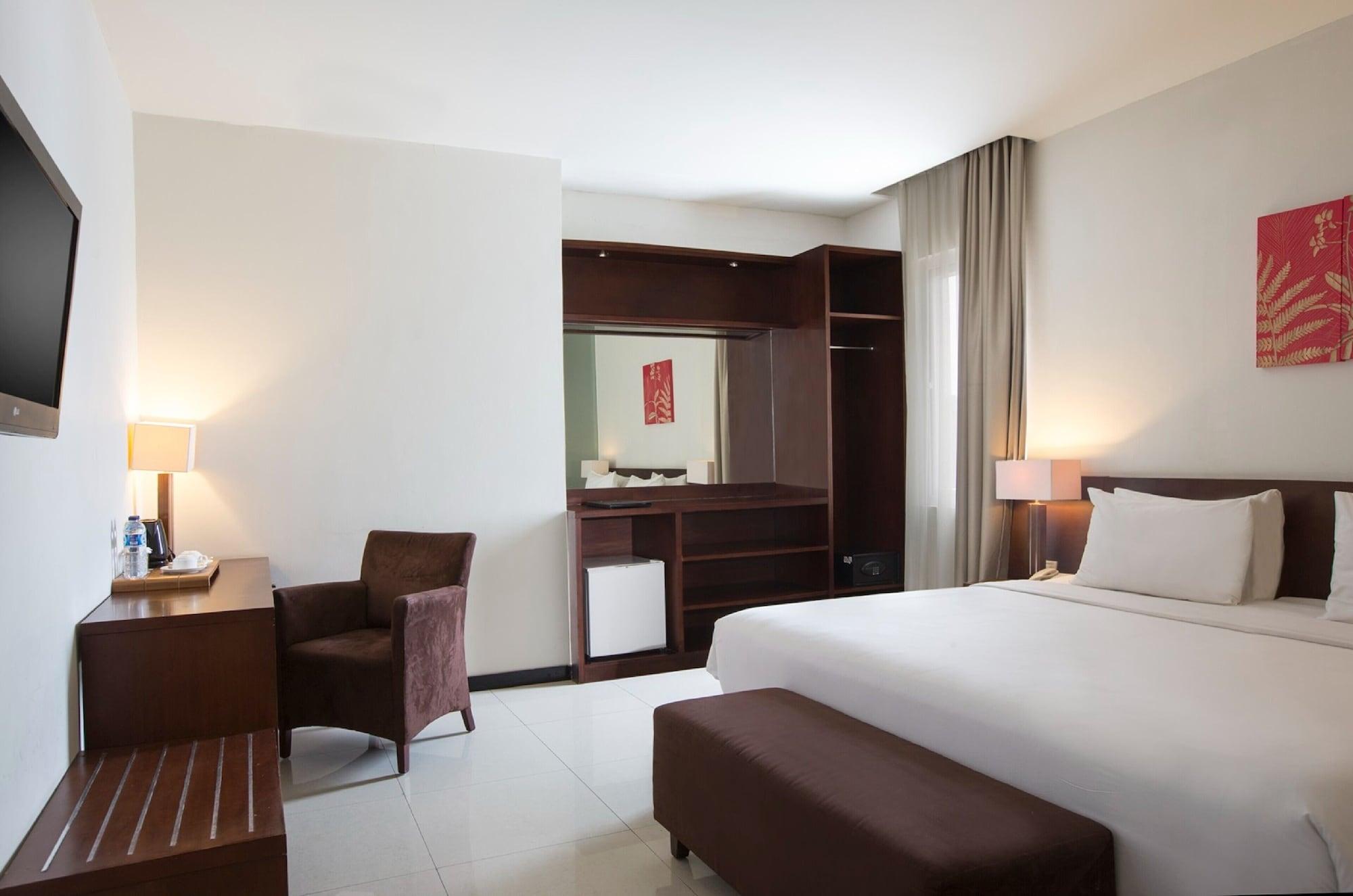Hotel Santika Bengkulu Exterior foto