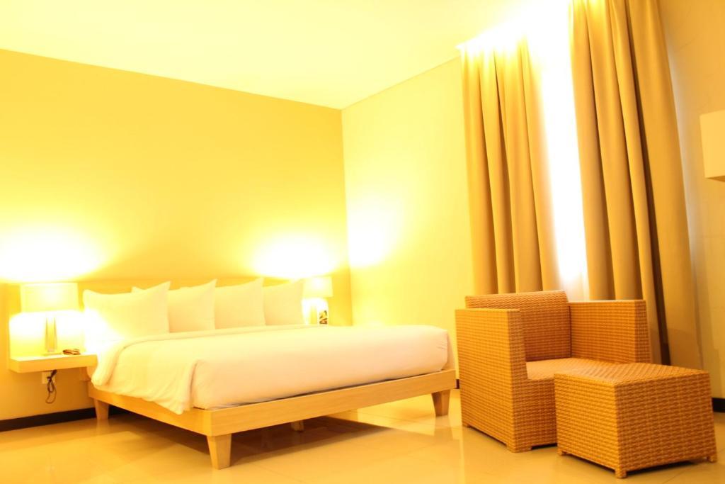 Hotel Santika Bengkulu Exterior foto