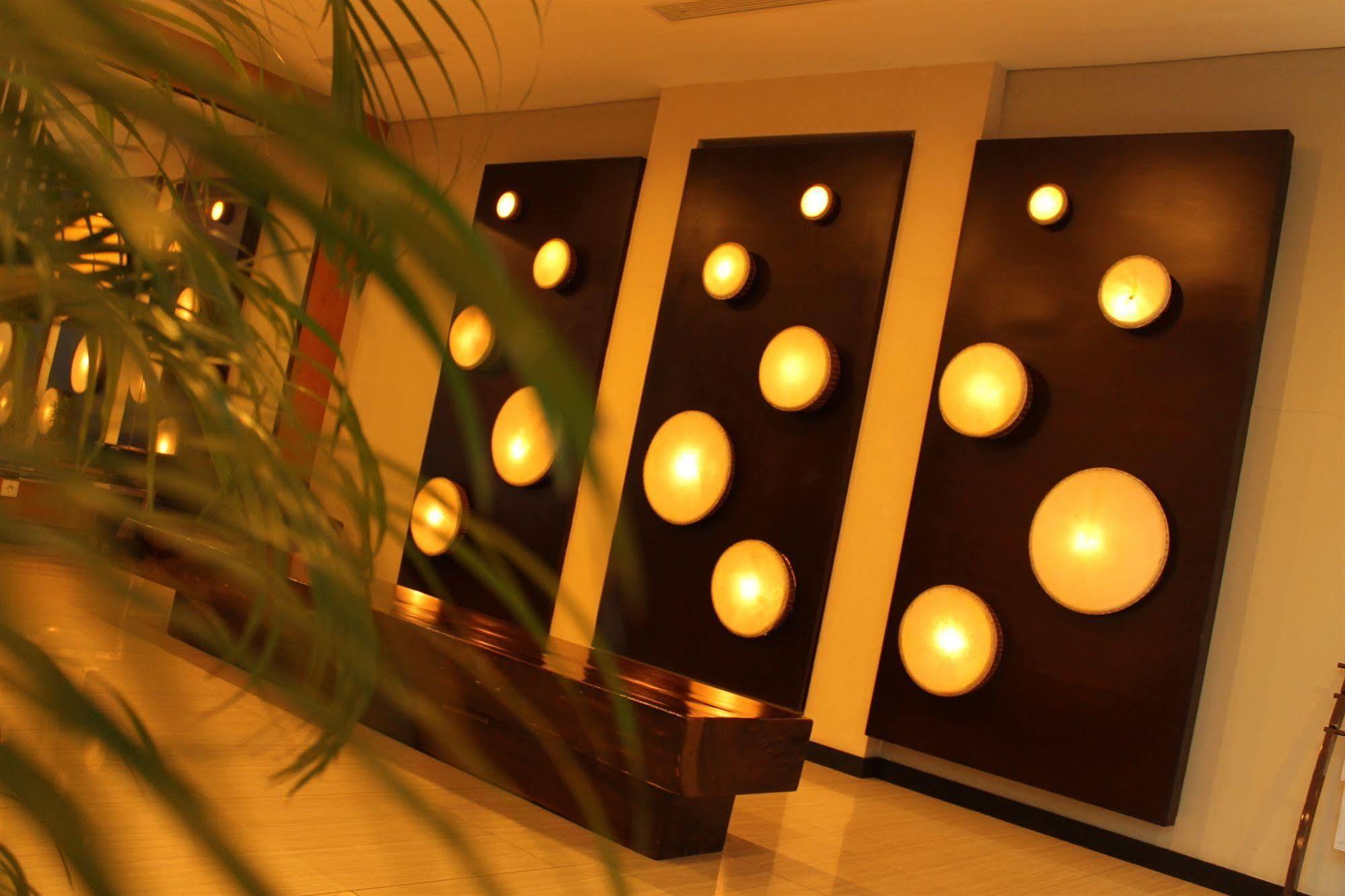 Hotel Santika Bengkulu Exterior foto